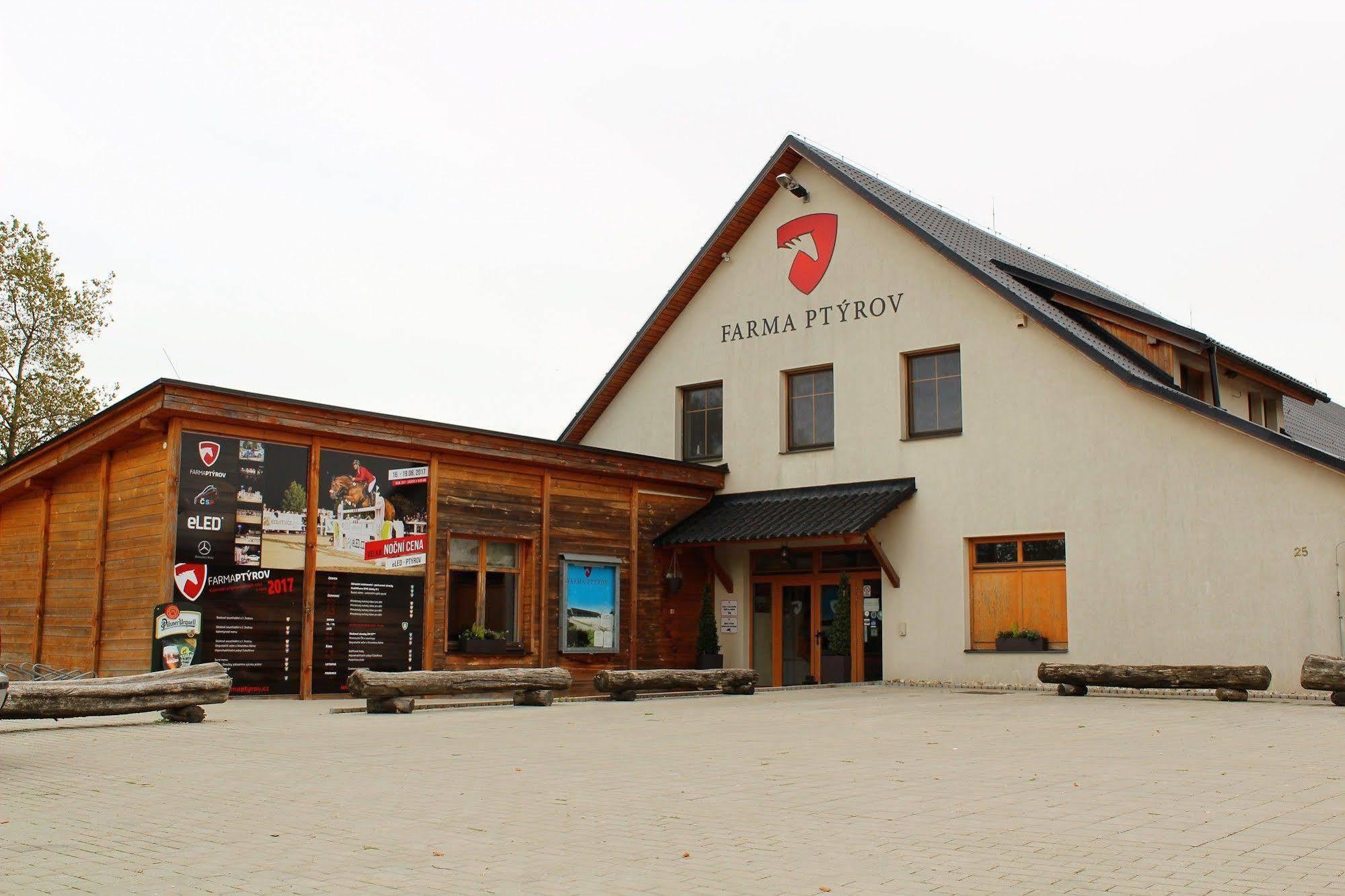 Guest house Farma Ptyrov 3*